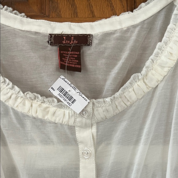 DmBm Sheer Elegant Large Women's Top NWT - Picture 4 of 5